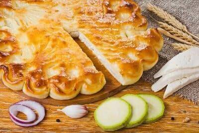 С курицей, кабачками и сыром